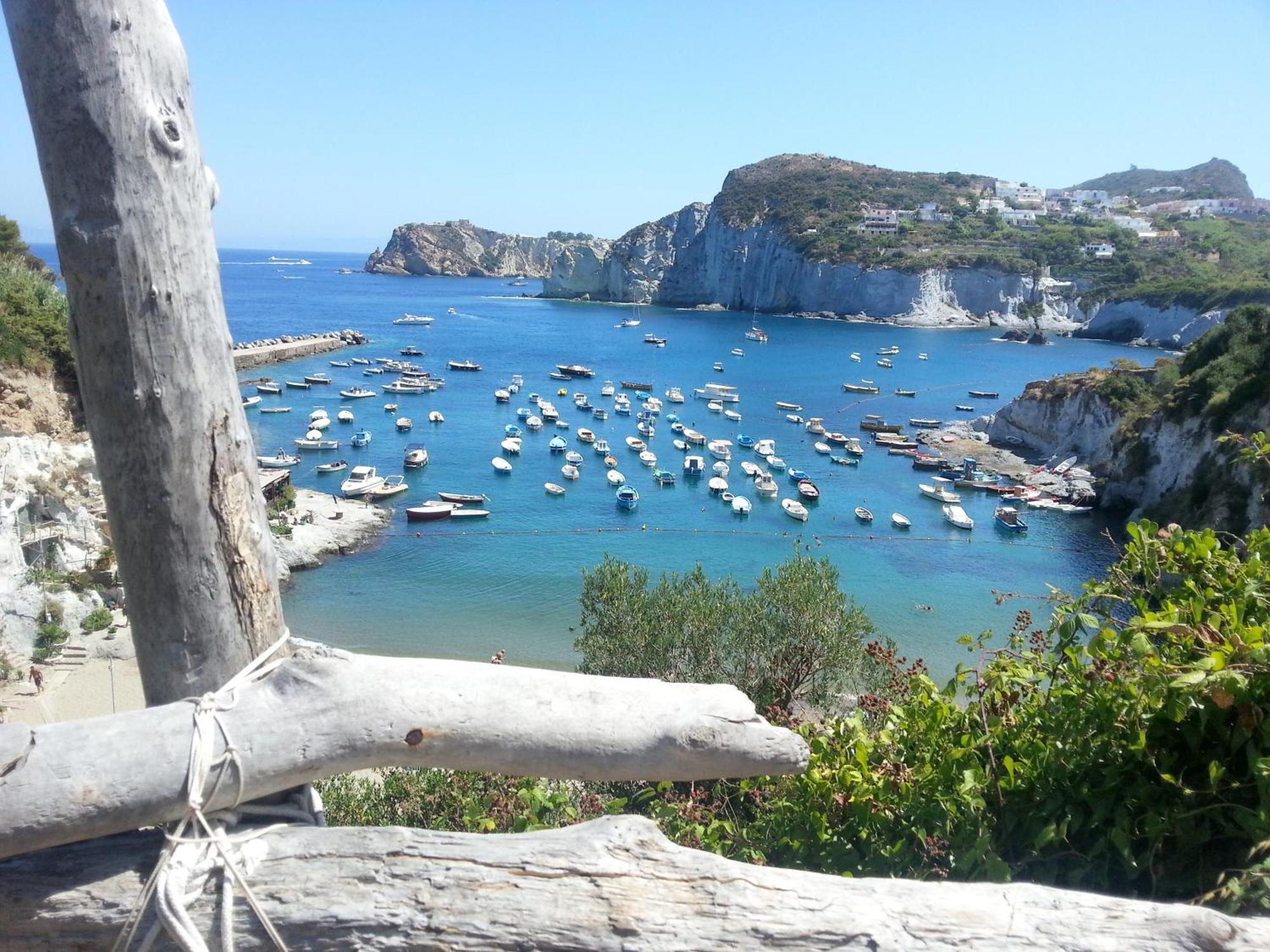 Hotel Villaggio Dei Pescatori Ponza Exteriör bild