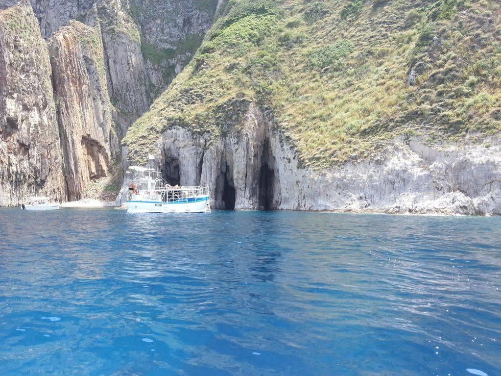 Hotel Villaggio Dei Pescatori Ponza Exteriör bild