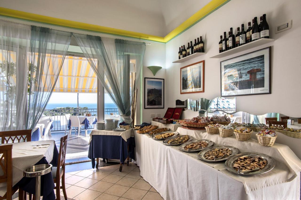 Hotel Villaggio Dei Pescatori Ponza Exteriör bild